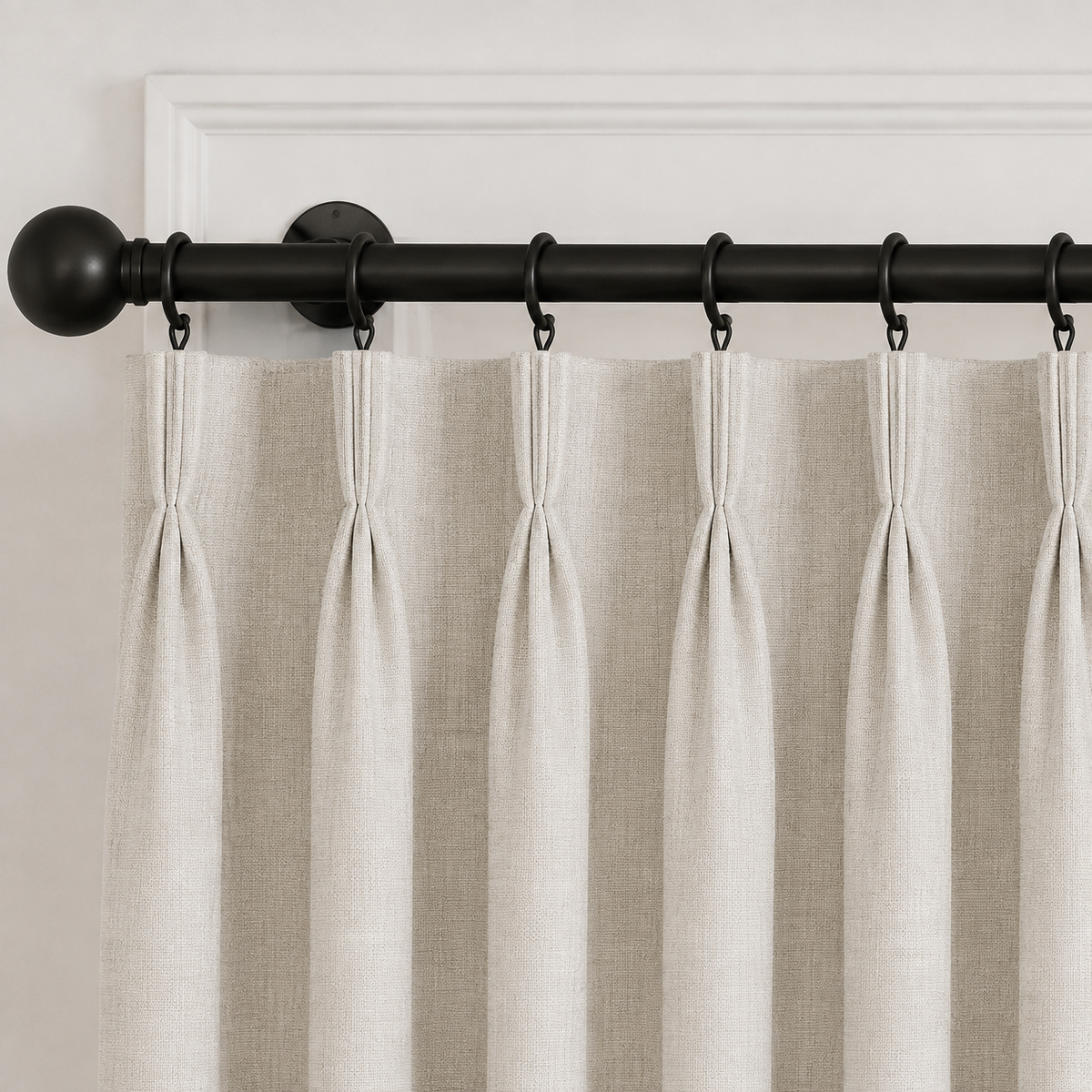 4-Way Pinch Pleat