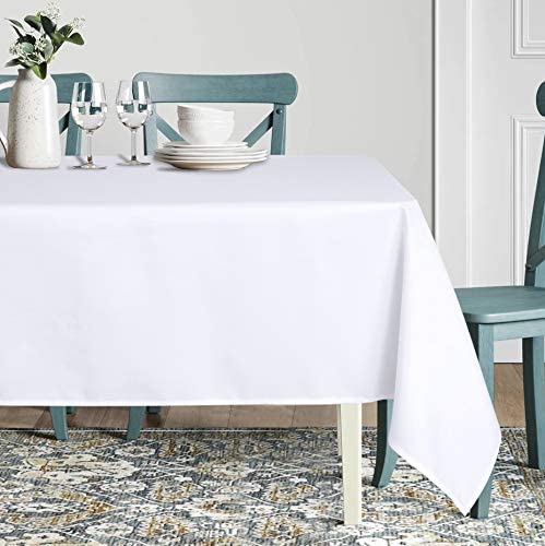 Decorative Water Resistant Spill Proof Washable Polyester Table Cloth